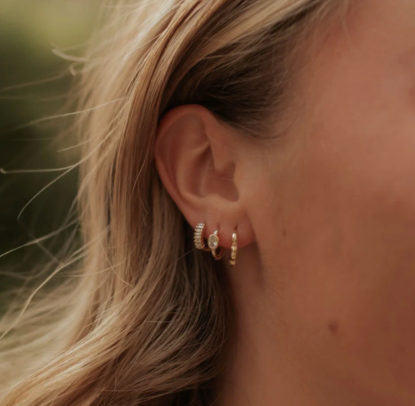 Oval Bezel Huggies