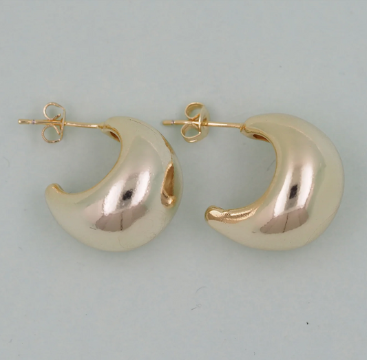 Puffed Crescent Hoops